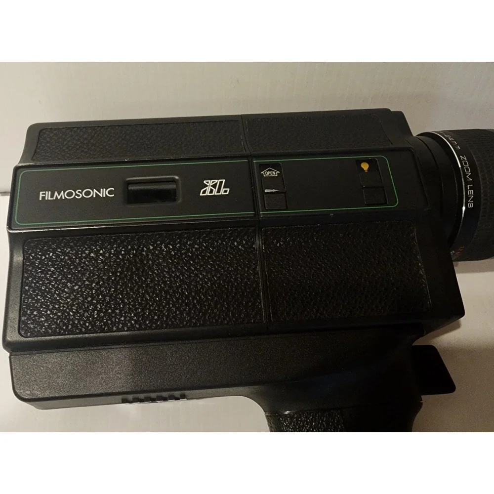 Bell & Howell Soundstar Filmosonic XL Model 1225 Movie Camera Black UNTESTED